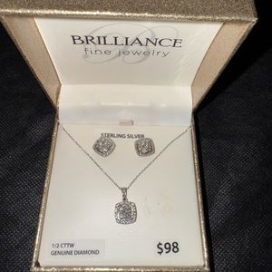 Sterling Silver Diamond Set 1/2 cttw diamonds